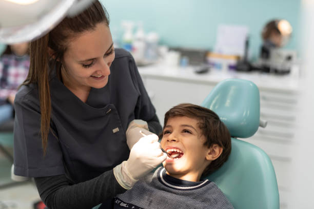 Best Emergency Gum Treatment in Rockford, IL